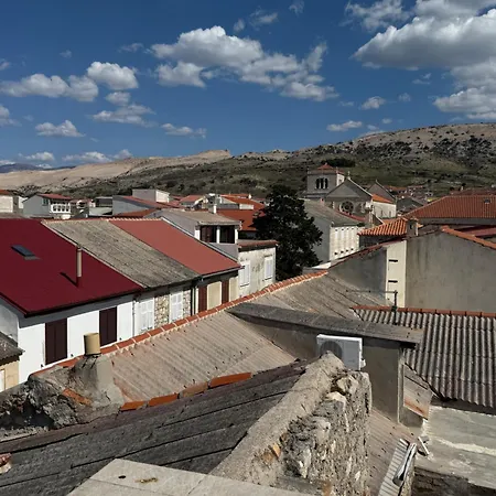 Pag Marina Vero 아파트 *