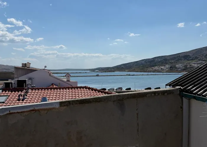 Pag Marina Vero 아파트 *